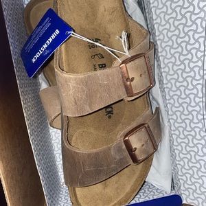Brand new men’s Birkenstock’s tobacco brown